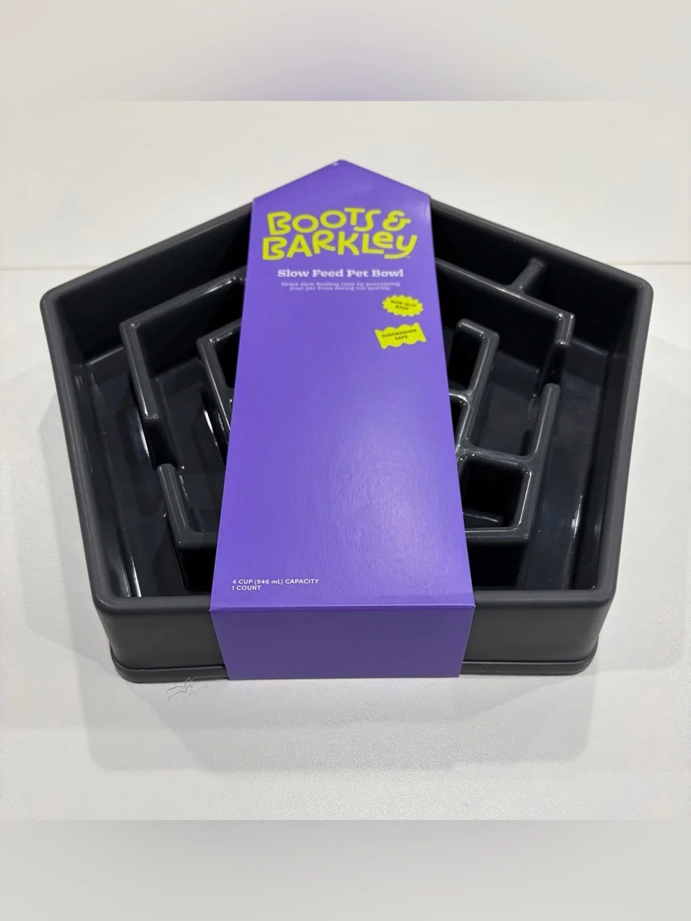 Slow Eat Maze Dog's Bowl 4 Cup Gray Boots & Barkley Non-Slip Base NWT